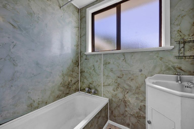 Photo of property in 6 Lear Street, Stratford, 4332