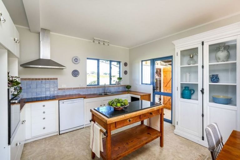 Photo of property in 115 Turangi Road, Motunui, Waitara, 4383