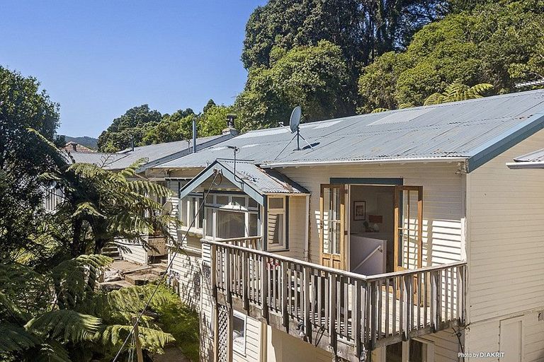 Photo of property in 41 Wilton Road, Wadestown, Wellington, 6012