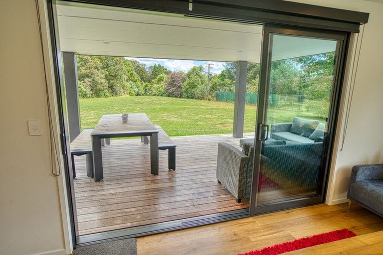 Photo of property in 5 Fairway Drive, Moana, 7872