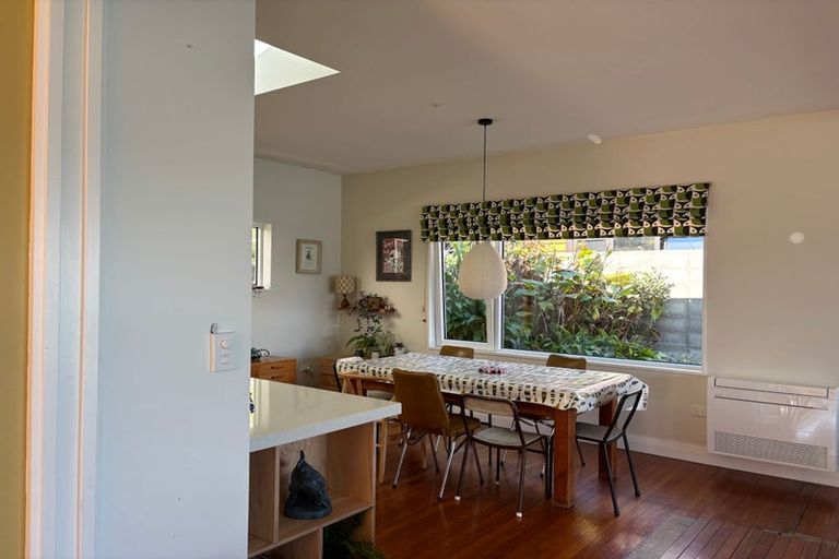 Photo of property in 8 Randolph Terrace, Lyttelton, 8082