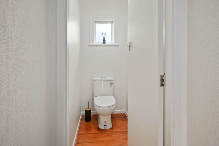 Photo of property in 12 Polstead Road, Stoke, Nelson, 7011