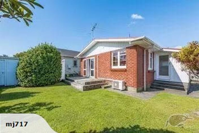 Photo of property in 125 Kings Crescent, Hutt Central, Lower Hutt, 5010