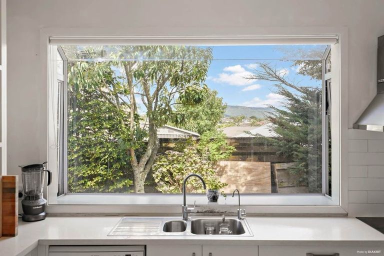 Photo of property in 163 Sturges Road, Henderson, Auckland, 0612