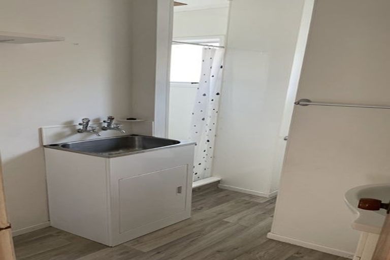 Photo of property in 65a Frankley Road, Westown, New Plymouth, 4310