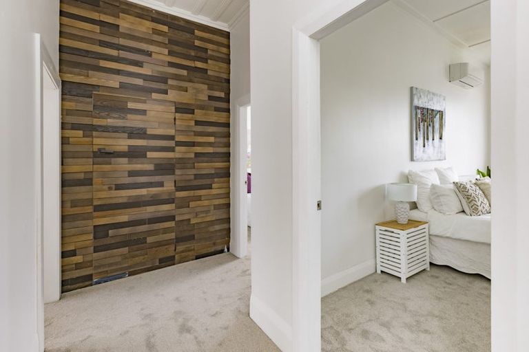 Photo of property in 32 Hunua Road, Papakura, 2110