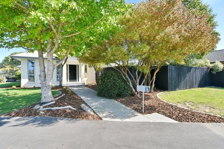 Photo of property in 3 Puhara Avenue, Parklands, Christchurch, 8083
