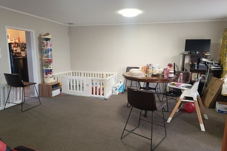 Photo of property in 1/341 Pakuranga Road, Pakuranga Heights, Auckland, 2010