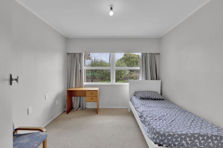 Photo of property in 2 Carrington Avenue, Hillcrest, Hamilton, 3216