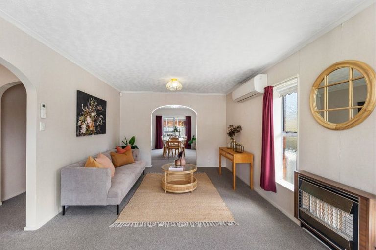 Photo of property in 18 Manchester Street, Levin, 5510