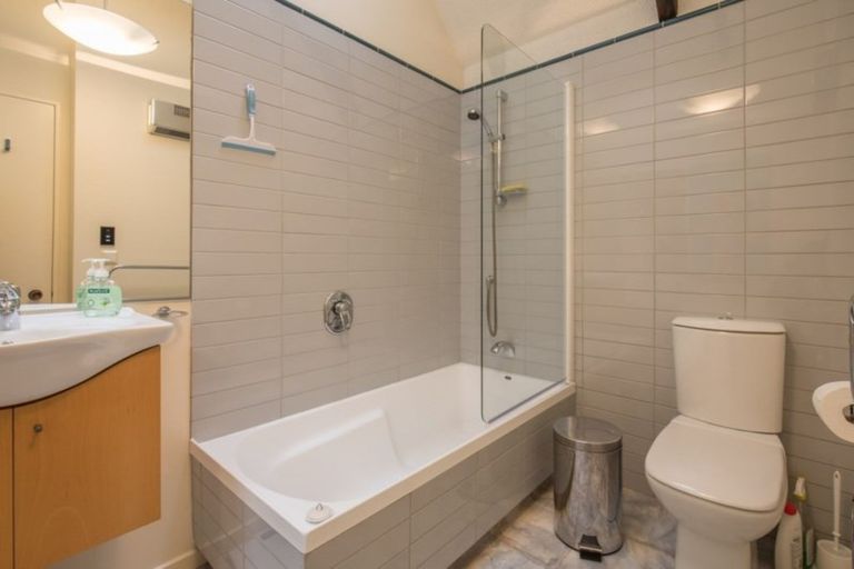 Photo of property in 4/33 Hedditch Street, Wanaka, 9305