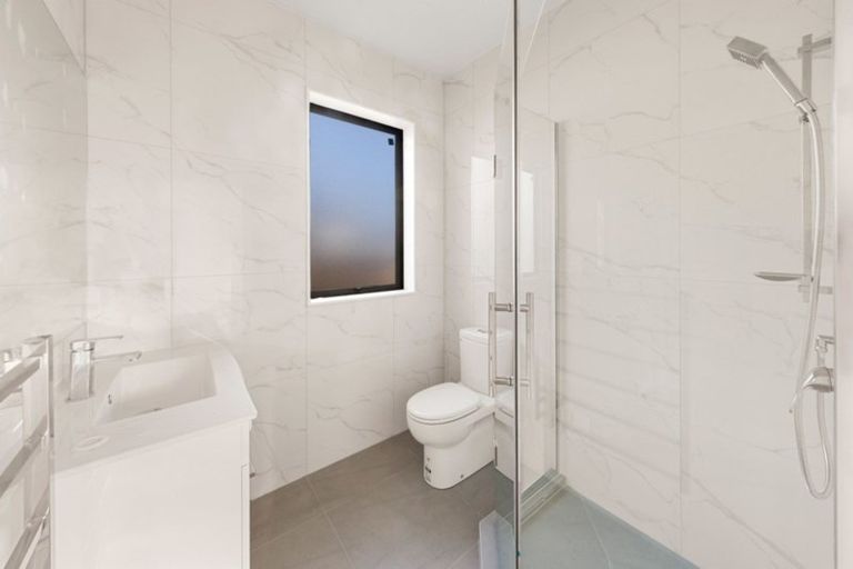 Photo of property in 10 Whakapono Road, Pukekohe, 2120