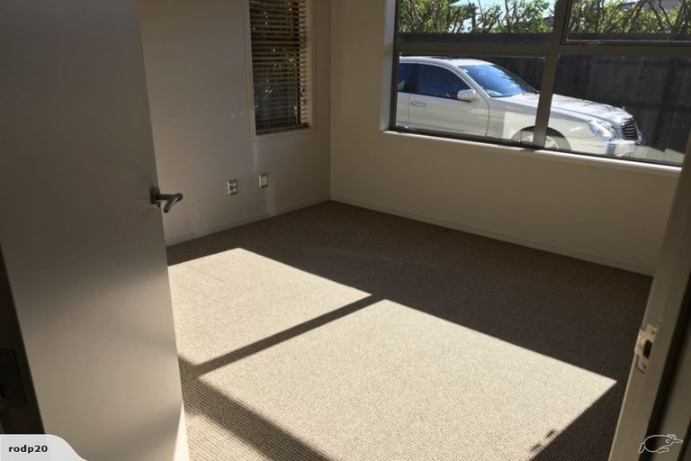 Photo of property in 4c Routly Avenue, Pukekohe, 2120