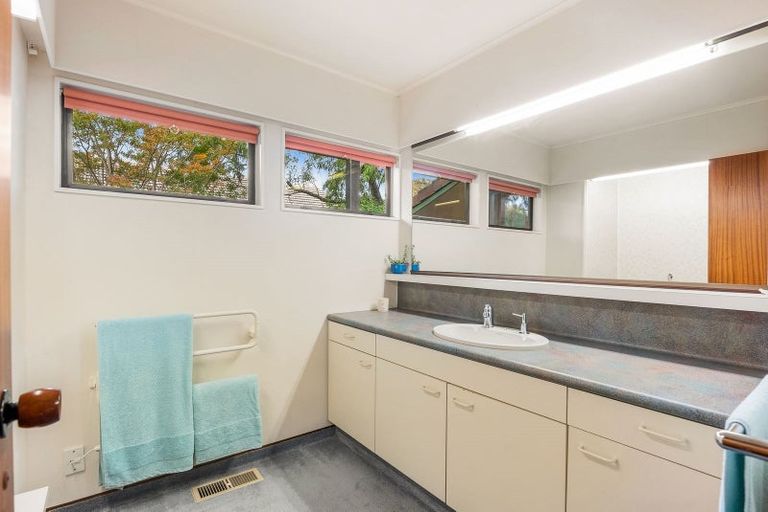 Photo of property in 39 Kohekohe Road, Waikanae, 5036