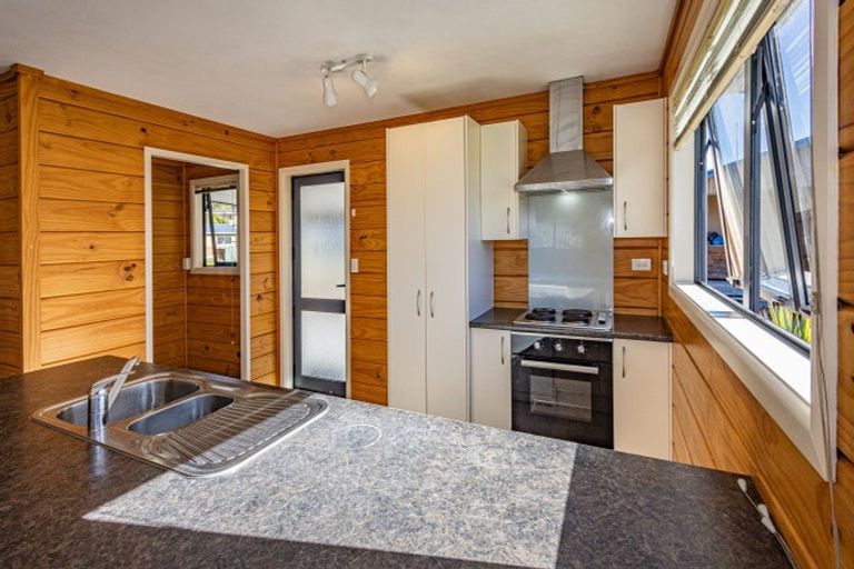 Photo of property in 43b Grey Street, Raetihi, 4632