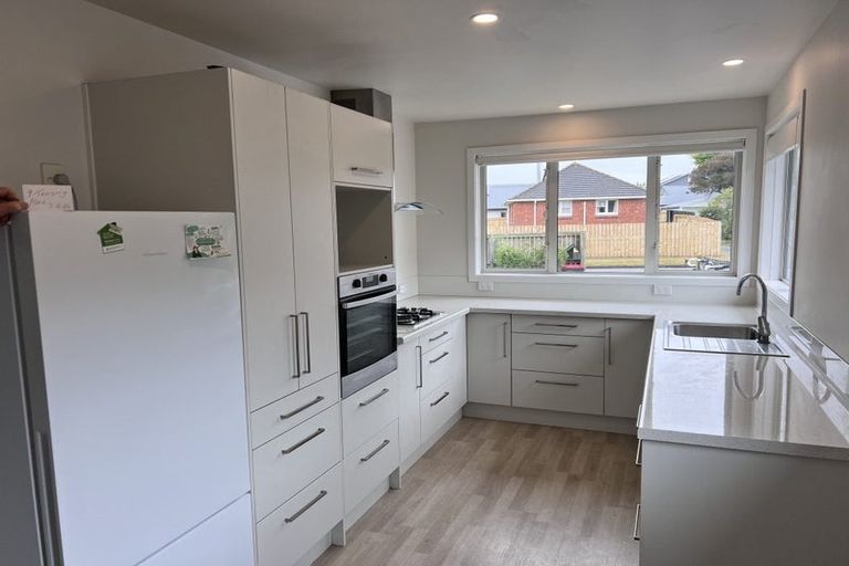 Photo of property in 9 Tensing Place, Sockburn, Christchurch, 8042