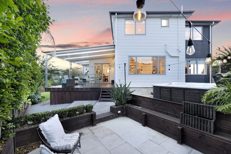 Photo of property in 136 Voyager Drive, Gulf Harbour, Whangaparaoa, 0930