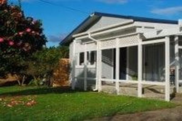 Photo of property in 70 Mclarin Road, Glenbrook, Waiuku, 2681