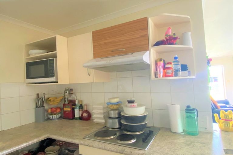 Photo of property in 5 Shah Lane, Mangere, Auckland, 2022