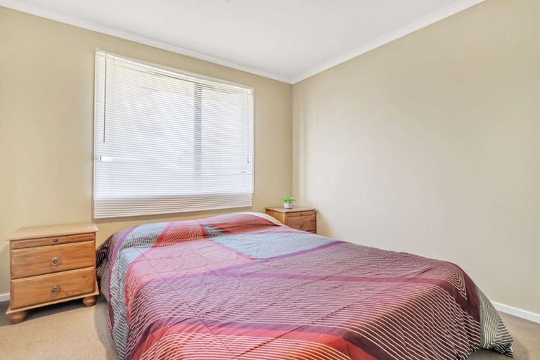 Photo of property in 45b Springs Road, Parakai, 0830