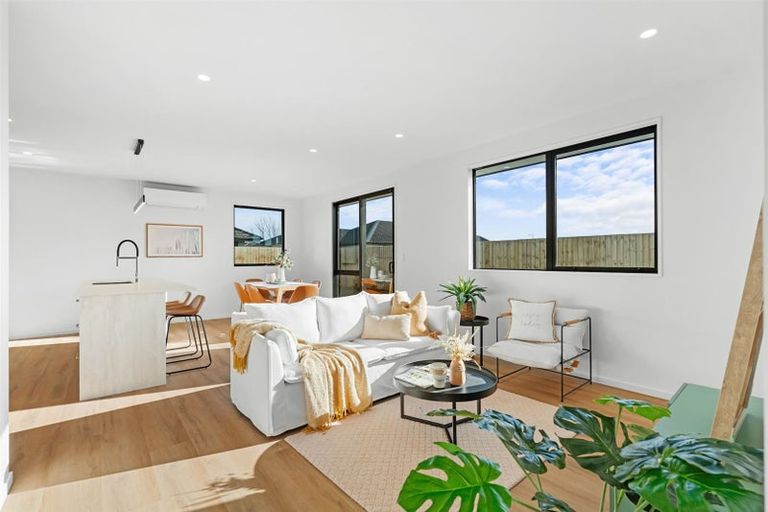 Photo of property in 19 Comer Street, Halswell, Christchurch, 8025