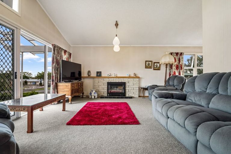 Photo of property in 30 Garden Heights Avenue, Glenview, Hamilton, 3206