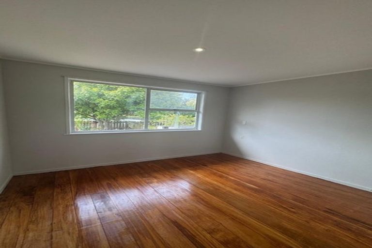 Photo of property in 27 Burndale Terrace, Manurewa, Auckland, 2102
