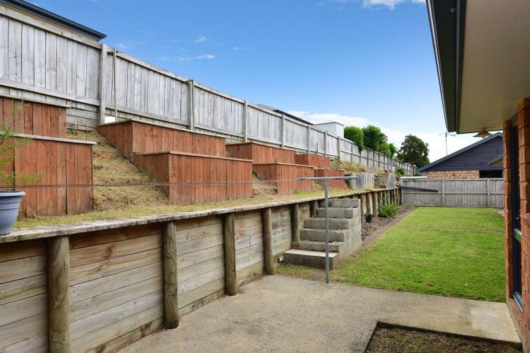 Photo of property in 18 Everton Place, Grandview Heights, Hamilton, 3200