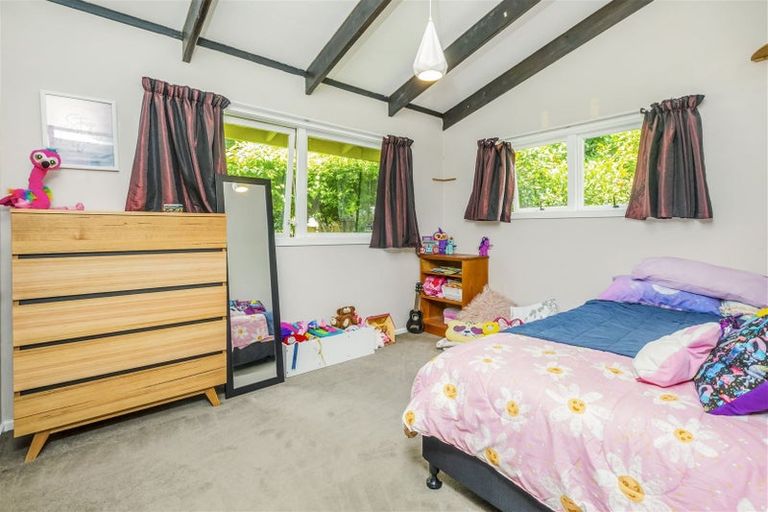 Photo of property in 15 Karioitahi Road, Waiuku, 2123