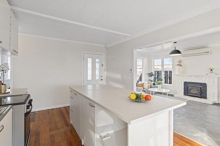 Photo of property in 18 Prangley Avenue, Mangere, Auckland, 2022