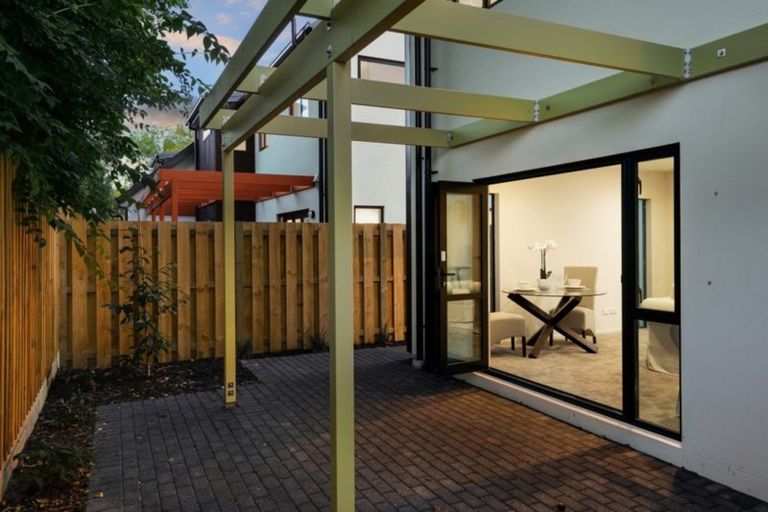 Photo of property in 3/23 Studholme Street, Somerfield, Christchurch, 8024