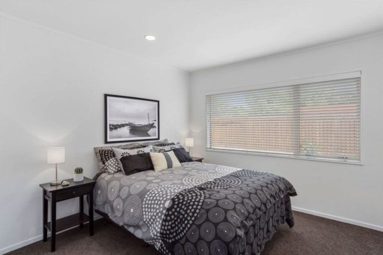 Photo of property in 50 Dickson Road, Papamoa Beach, Papamoa, 3118