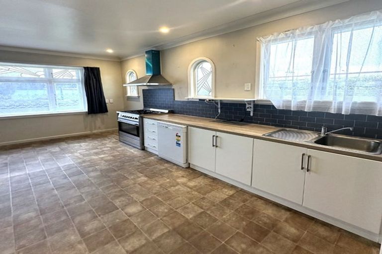 Photo of property in 209 Avenue Road West, Hastings, 4122