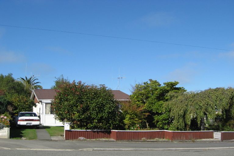 Photo of property in 2/4 Cain Street, Parkside, Timaru, 7910
