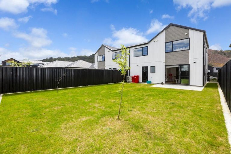 Photo of property in 18 Cynisca Crescent, Wallaceville, Upper Hutt, 5018