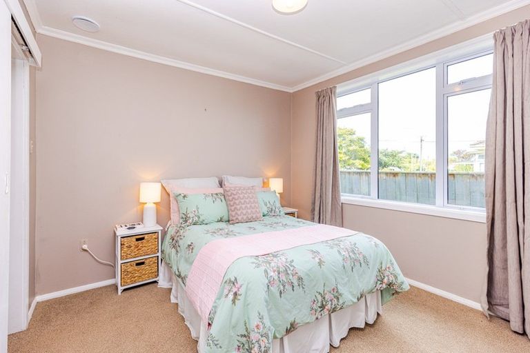 Photo of property in 11 Humphrey Street, Marton, 4710