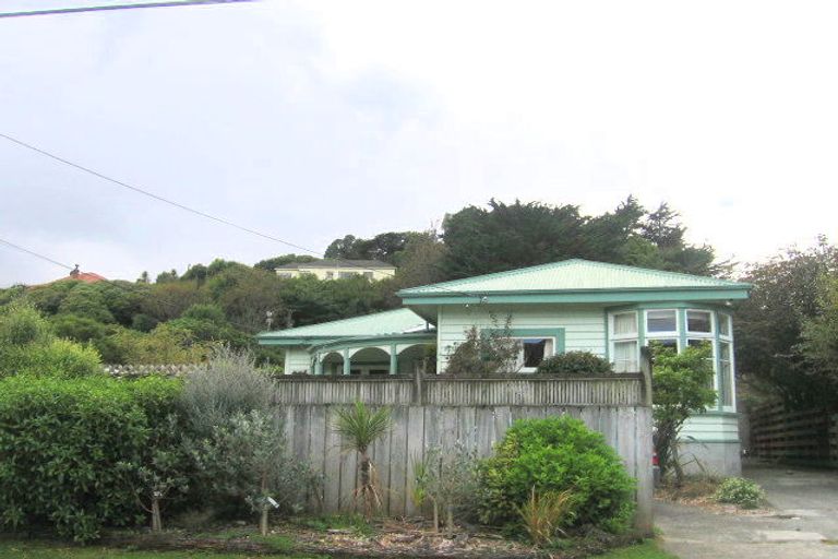 Photo of property in 4 Marshall Street, Karori, Wellington, 6012