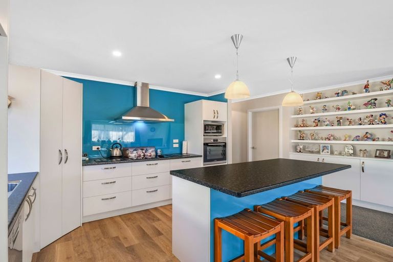 Photo of property in 27a Peakes Road, Saint Johns Hill, Whanganui, 4501