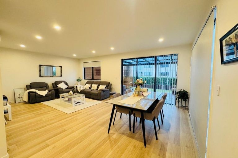Photo of property in 2 Porowha Road, Westgate, Auckland, 0814