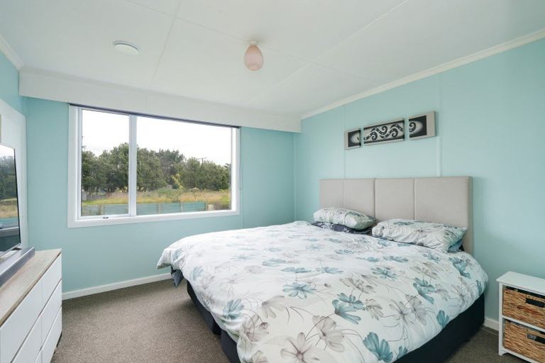 Photo of property in 4 Mersey Street, Fortrose, Invercargill, 9875