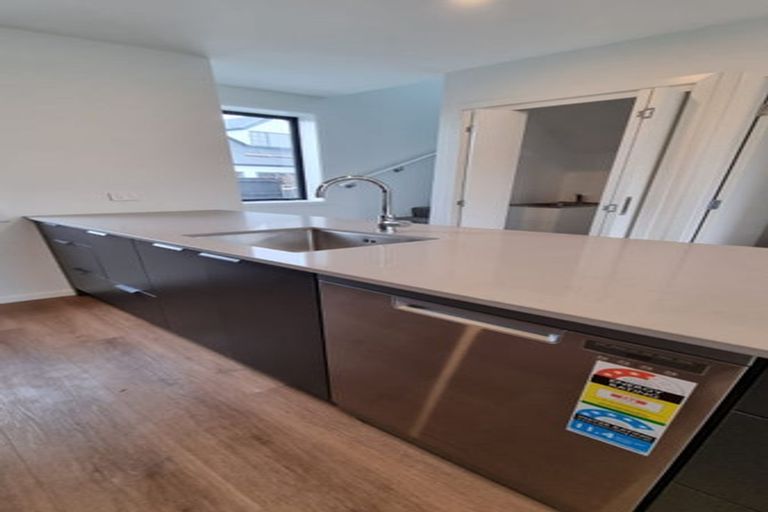 Photo of property in 1/564 High Street, Boulcott, Lower Hutt, 5010