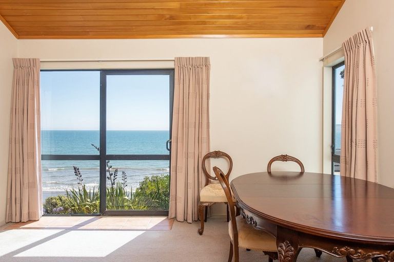 Photo of property in 163 Rosetta Road, Raumati South, Paraparaumu, 5032