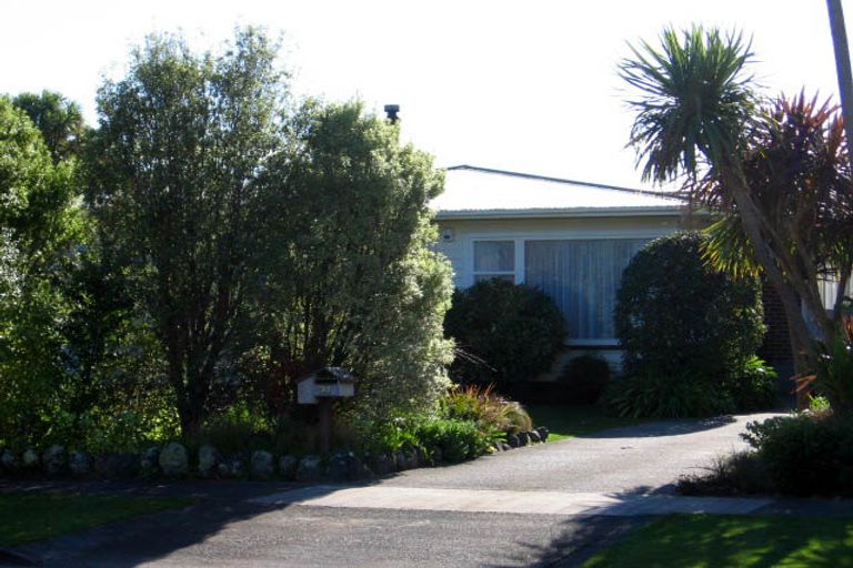 Photo of property in 37 Henare Street, West End, Palmerston North, 4412
