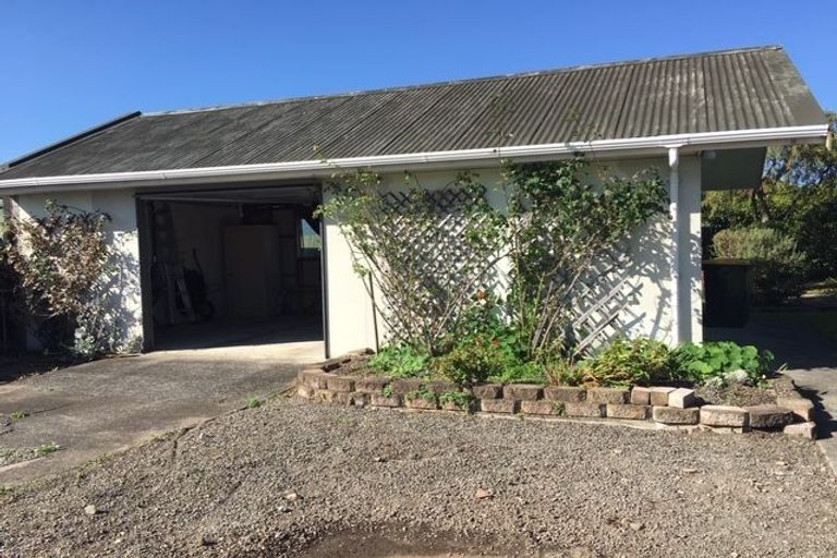 Photo of property in 158 Winchester Street, Levin, 5510