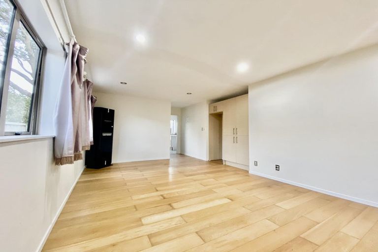 Photo of property in 19a Nile Road, Milford, Auckland, 0620