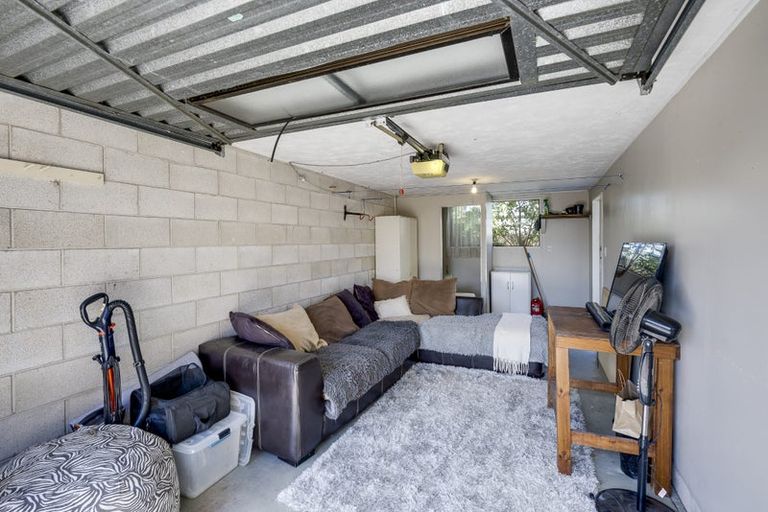 Photo of property in 42c Auckland Road, Greenmeadows, Napier, 4112