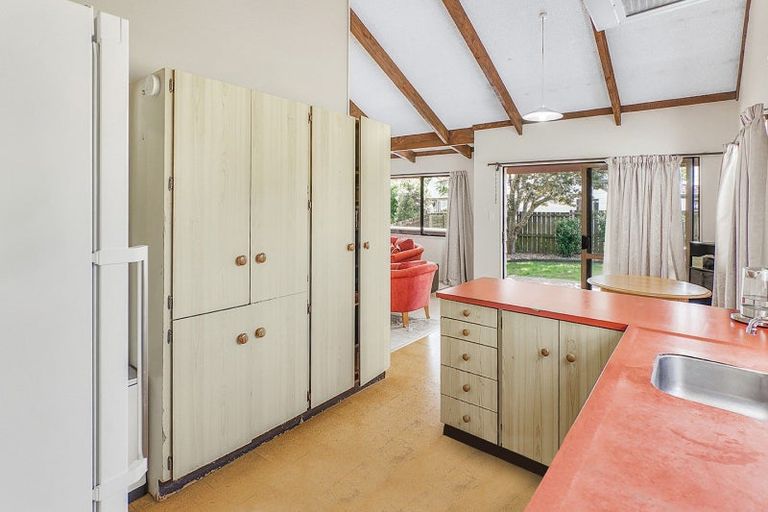 Photo of property in 71 Totara Drive, Pukete, Hamilton, 3200