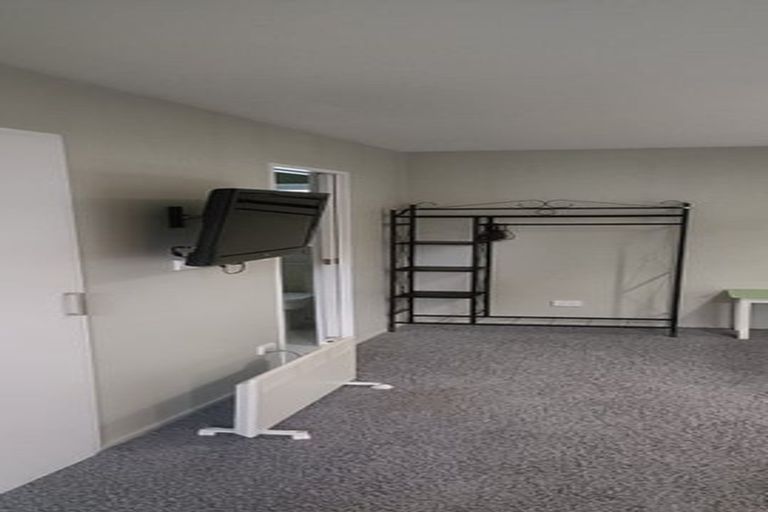 Photo of property in 663 George Street, North Dunedin, Dunedin, 9016