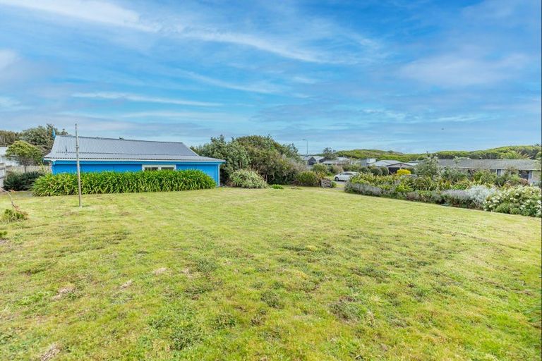 Photo of property in 5 Mahuri Street, Himatangi Beach, Foxton, 4891