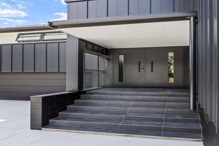 Photo of property in 1c Puriri Avenue, Orewa, 0931